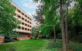 Ibis Budapest Aero Hotel